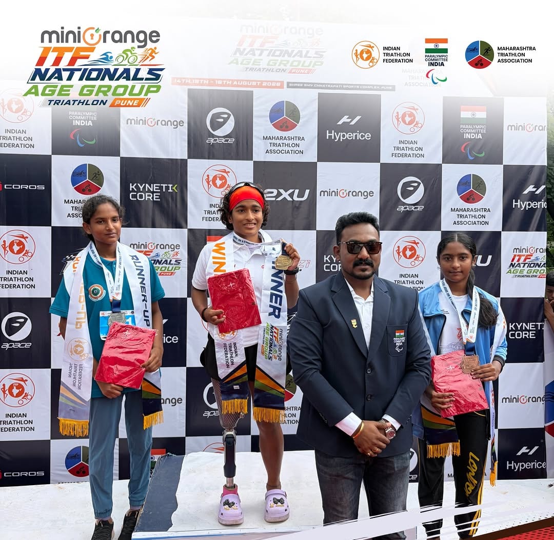 Para-triathletes on the podium at the ITF Nationals Age-Group championship in Pune